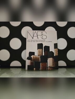 10/$25✨️NARS Foundation Sampler✨️